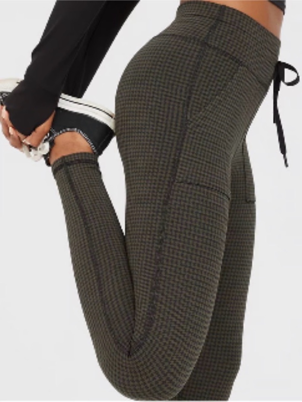 Aerie Mini Houndstooth Leggings - Picture 3 of 10